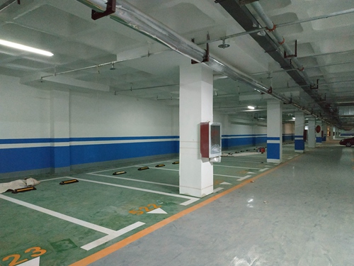 停車(chē)場(chǎng)車(chē)位劃線(xiàn)